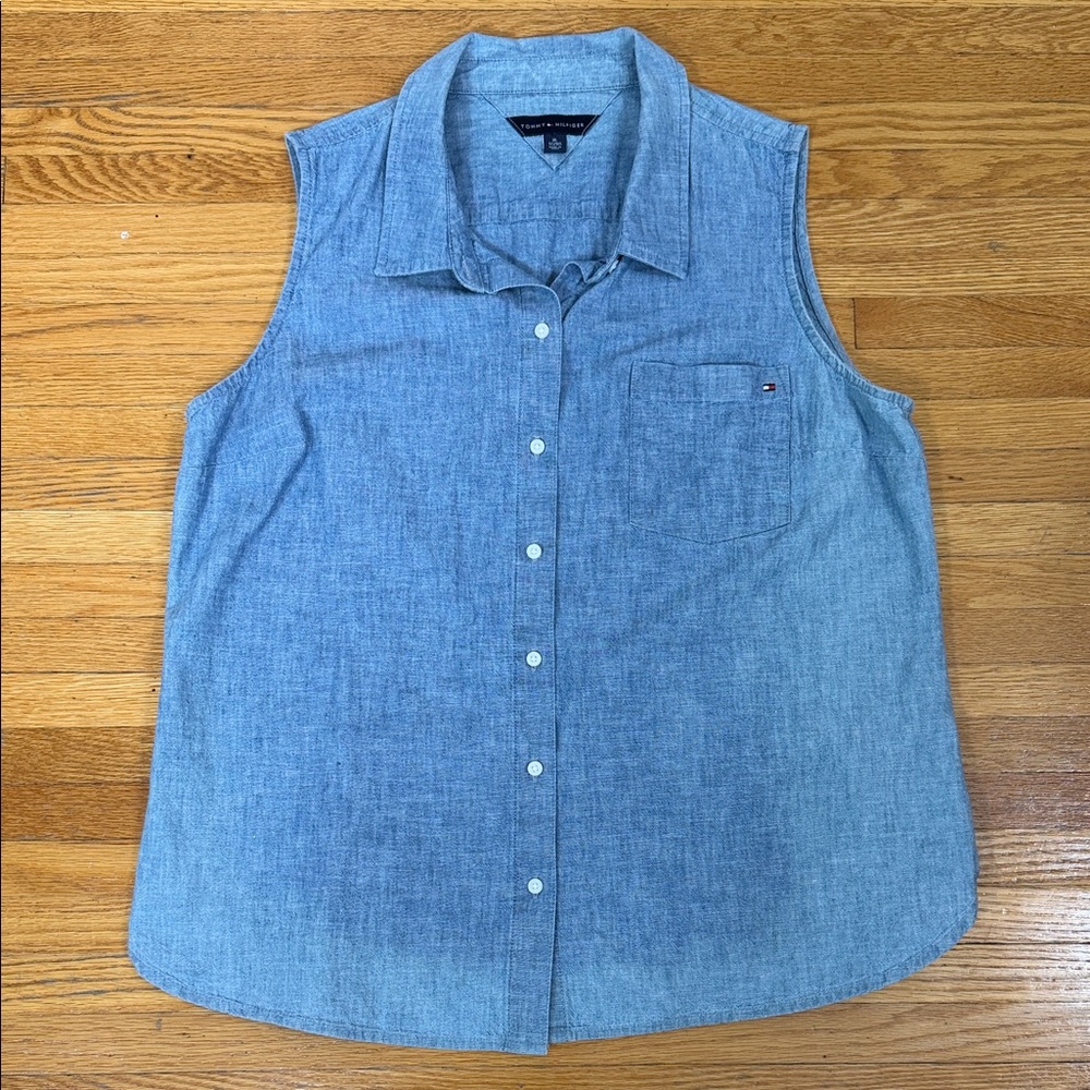 Tommy Hilfiger Sleeveless Denim Button Down